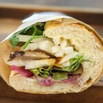 Chop Chop Banh Mi - オリジナルバインミーの断面