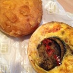 BOULANGERIE LA TERRE - カレーベニエ、キーマカレーキッシュ