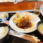 とんかつ 食べ処 なか川 - 