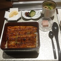 割烹蒲焼 横浜八十八 NEWoMan横浜店 -  割烹蒲焼 横浜八十八 NEWoMan横浜店 -