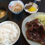 喫茶カムカム - クジラの竜田揚げ定食 950円 税込