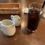 ヴィアジィオーベ クアットロ - 