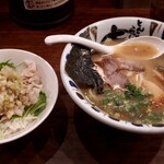 Nanashi - 七志ラーメン(味玉無し)+ねぎ豚ごはん