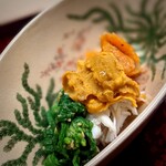 道人 - しっとりとした蟹の身に、甘く溶けてしまう雲丹、濃いオレンジは蟹の子、 それにシャキシャキと軽い苦みの菜の花。