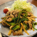 家庭料理居酒屋 よってって - ♪本場の青椒肉絲より美味い…