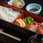 うなぎ松川 - ローストビーフ御膳（2900)信州牛