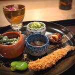 茜坂大沼 - いつも楽しみな、心温まる八寸。どれも本当に好き。筍の木の芽味噌は世界一好きな食べ物だし、蛍烏賊の沖漬けの塩梅にも惚れた。空豆の蜜煮は絶対にトライします!は