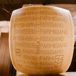 チーズ料理レストラン VOLENTE-048 - チーズリゾット用のチーズ