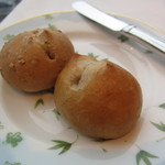 オーグードゥジュール ヌーヴェルエール - パン