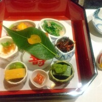 伊万栄 - 
