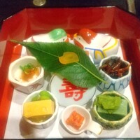 伊万栄 - 