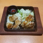 魚民 - 鶏とろの岩塩焼　438円