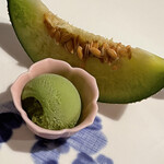 ステーキハウス キッチンリボン - メロン&抹茶アイスクリム