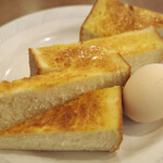 自家焙煎　珈琲屋　ドリーム - トースト、ゆで卵