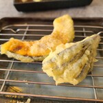 Tempura Kurabu - ナスとカボチャです。