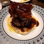 俺のフレンチ - 特大！牛フィレ肉とフォアグラのロッシーニ