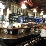 居酒屋 はなむら - カウンター席もあります