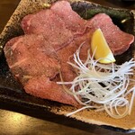 黒毛和牛焼肉と本格もつ鍋 山樹 - 