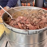 La Vucciria  - 茹でて薄切りにした仔牛の脾臓と肺をたっぷりのラードで煮込む