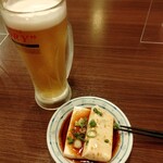 Chuuka Gyouzarou - 生ビール  220   お通し 220