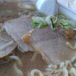 オーモリラーメン - チャーシュー