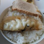 オーモリラーメン - オンザライスで