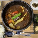 めしやお酒の たくみ - 料理写真:石焼きビーフシチュー