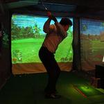 Shimbashi Gorufu Sutajio - ゴルフをする！！