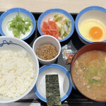 Matsuya - 定番朝定食-納豆、豚汁変更