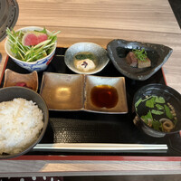 柳橋焼にく わにく - 1人分は、こんな感じ