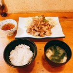 館 - 生姜焼き定食