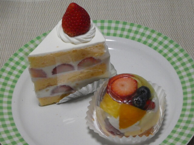 フルーツ フル バイ イタガキ ララガーデン長町店（Fruit Full by ITAGAKI） - 長町南（ケーキ）の写真