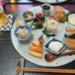 季より - お昼のコース料理（19種の盛り合わせ）