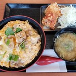 からやま - 親子丼セット　825円