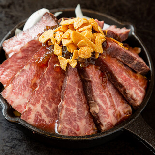 もんじゃだけじゃない！お酒にピッタリな鉄板焼きも豊富