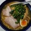 ラーメン 大和 - 大和ラーメン。大和地鶏ととんこつのミックススープ。