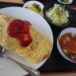 きのこ山ラーメン - スープ・サラダ・漬物付き