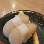 寿司虎 - ホタテ