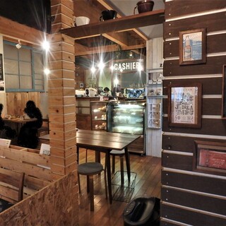 路地裏カフェ_2