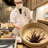 三宅輝 - 伊勢海老も元気に動いとります！