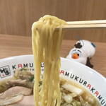 KAMUKURA - 麺、にゅ〜〜ん！