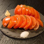冰镇番茄酱·章鱼小豆·盐味芝麻包菜拼盘·金针菇萝卜泥