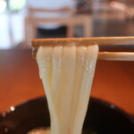鎌倉青山 - 温かい氷見うどん(中太麺)リフトアップ