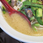 麺酒房 龍安 - スープ