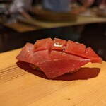 鮨し人 - マグロ中トロ