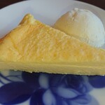 柴原珈琲店 - 自家製チーズケーキ