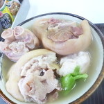 嶺吉食堂 - ボリューム満点