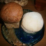 アルファルファ - 【再訪】翌朝の朝食②グレイ（150円）＆スノー（150円）