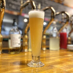 Vector Beer - ・トライセッション グラス 500円/税込
      (東京・VECTOR BREWING)