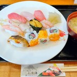 すし･丼ぶりの店 くう海 - 上寿司天